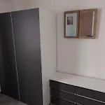 Leuchtturm דירה אלאגן